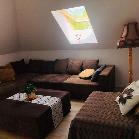 Nibylandia Motylkowa Villa Nowa Wies Grodziska Ngoại thất bức ảnh