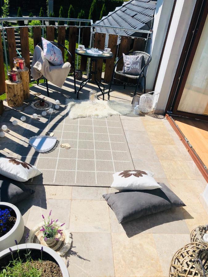Nibylandia Motylkowa Villa Nowa Wies Grodziska Ngoại thất bức ảnh