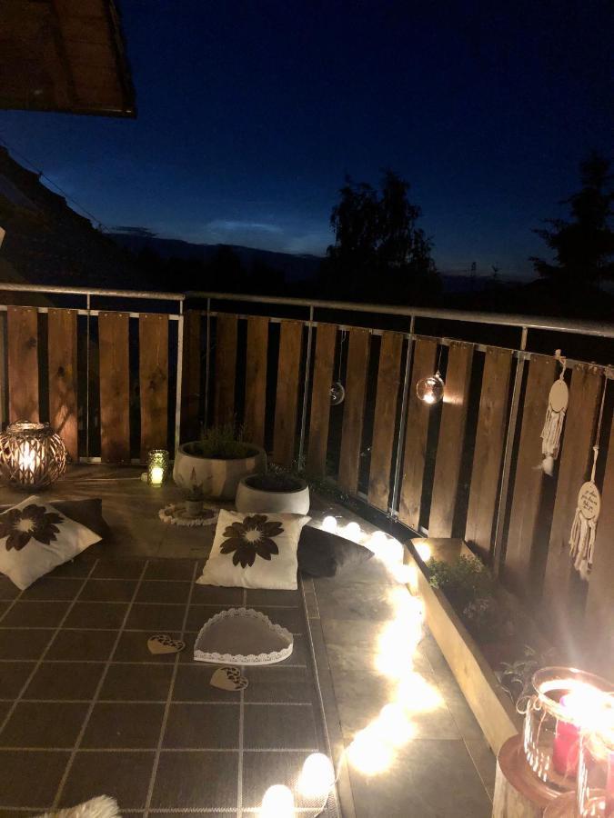 Nibylandia Motylkowa Villa Nowa Wies Grodziska Ngoại thất bức ảnh