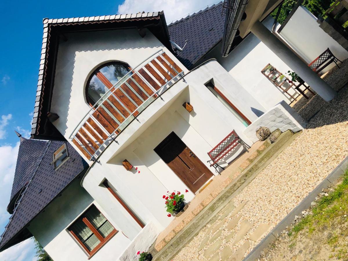 Nibylandia Motylkowa Villa Nowa Wies Grodziska Ngoại thất bức ảnh