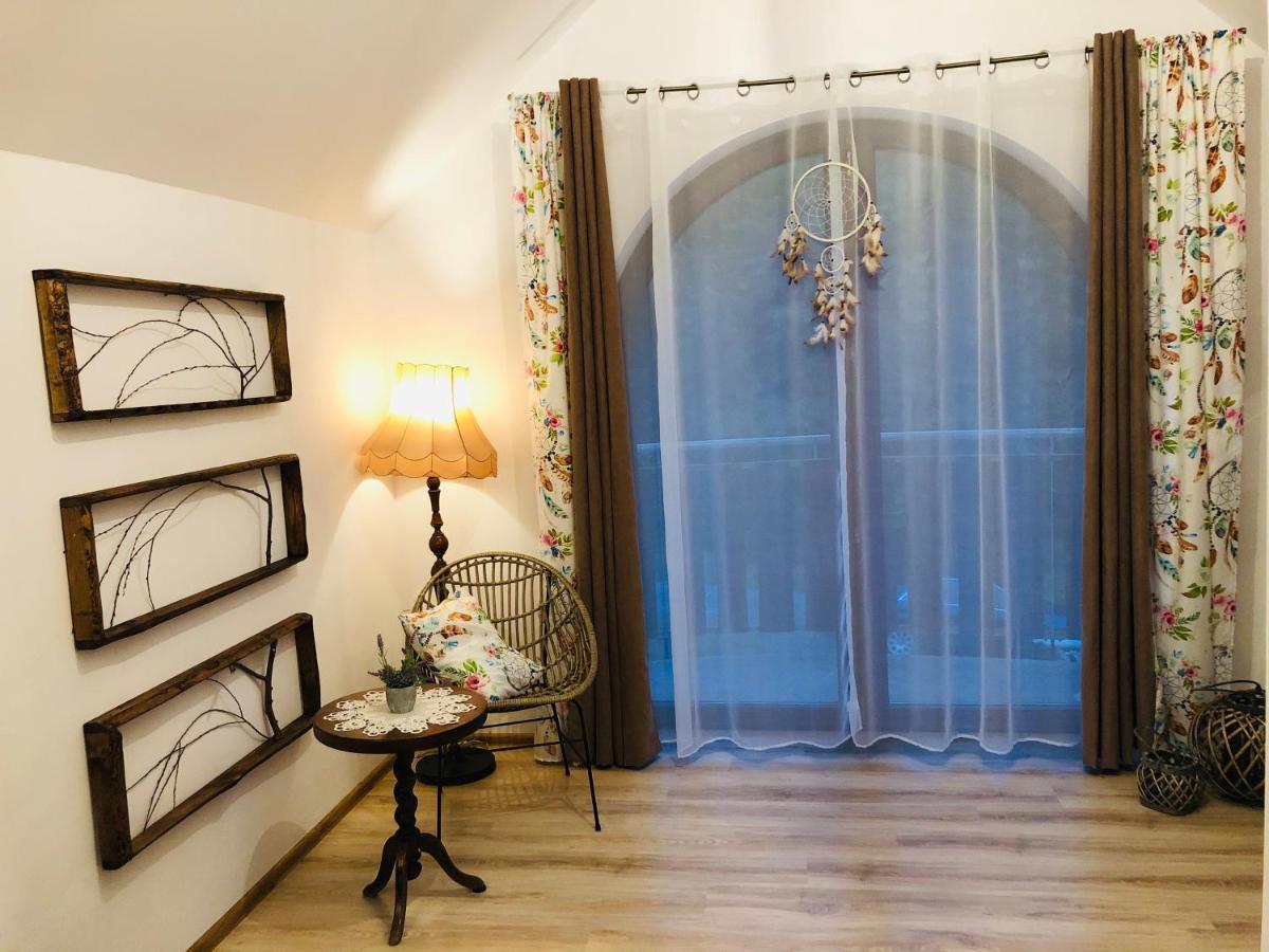 Nibylandia Motylkowa Villa Nowa Wies Grodziska Ngoại thất bức ảnh