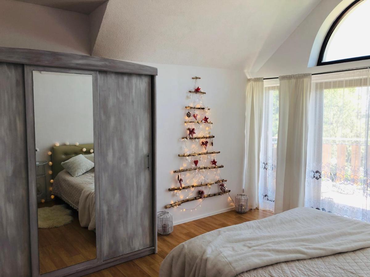 Nibylandia Motylkowa Villa Nowa Wies Grodziska Ngoại thất bức ảnh
